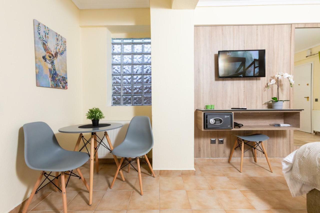 Seven Heaven Premium Suites Thessaloniki Exterior photo